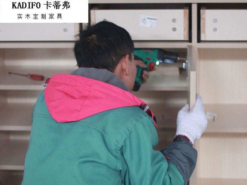 卡蒂弗安裝作業(yè) 卡蒂弗安裝作業(yè)